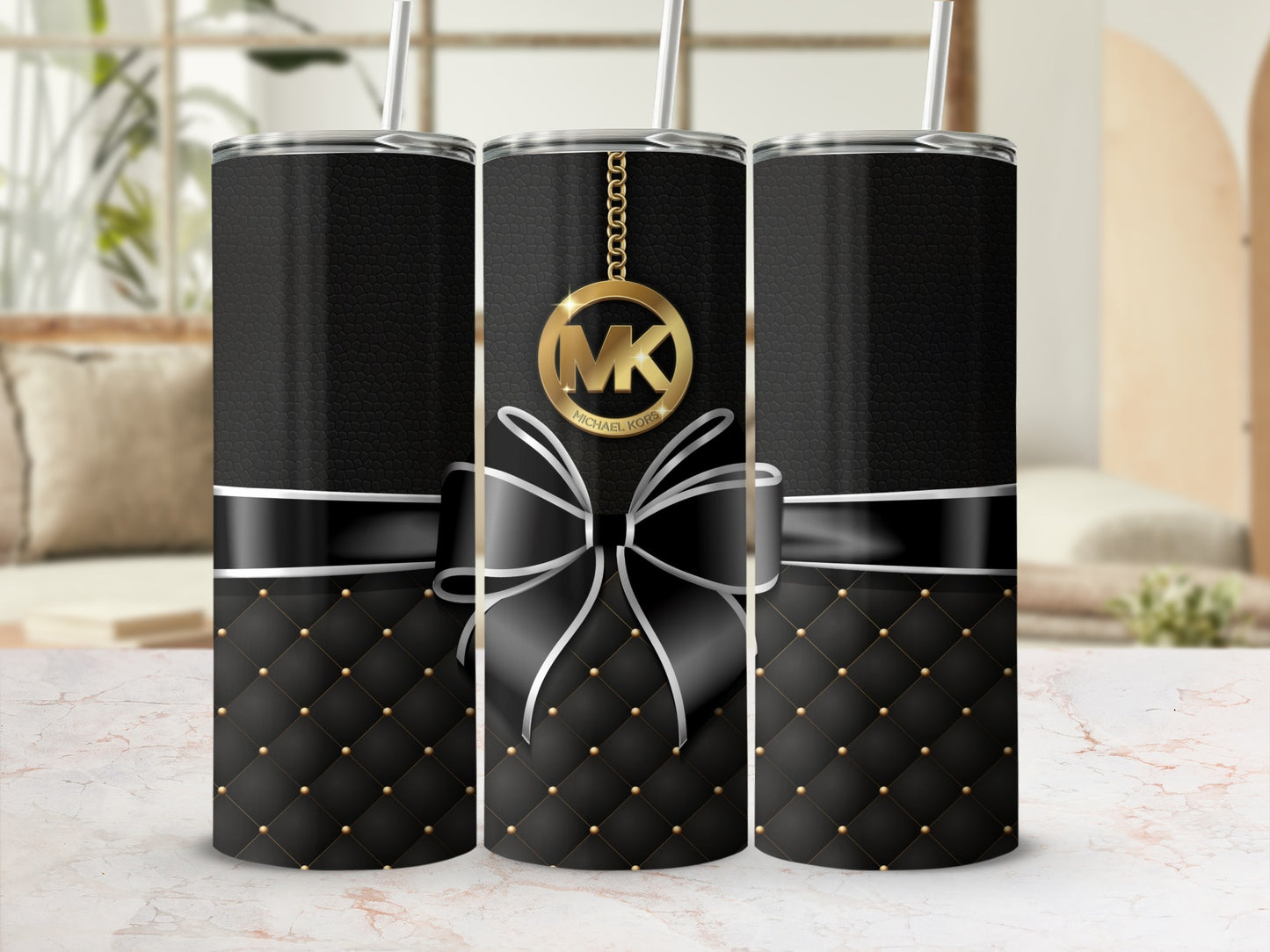 Elegant Black and Gold Bow Design Tumbler