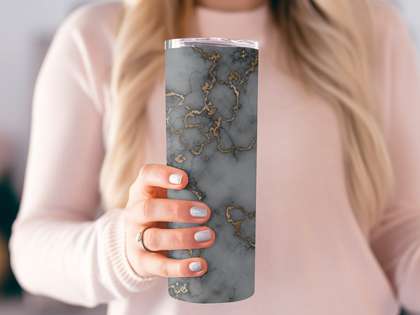 Elegant Gray with Gold Veins Patterned Tumblers