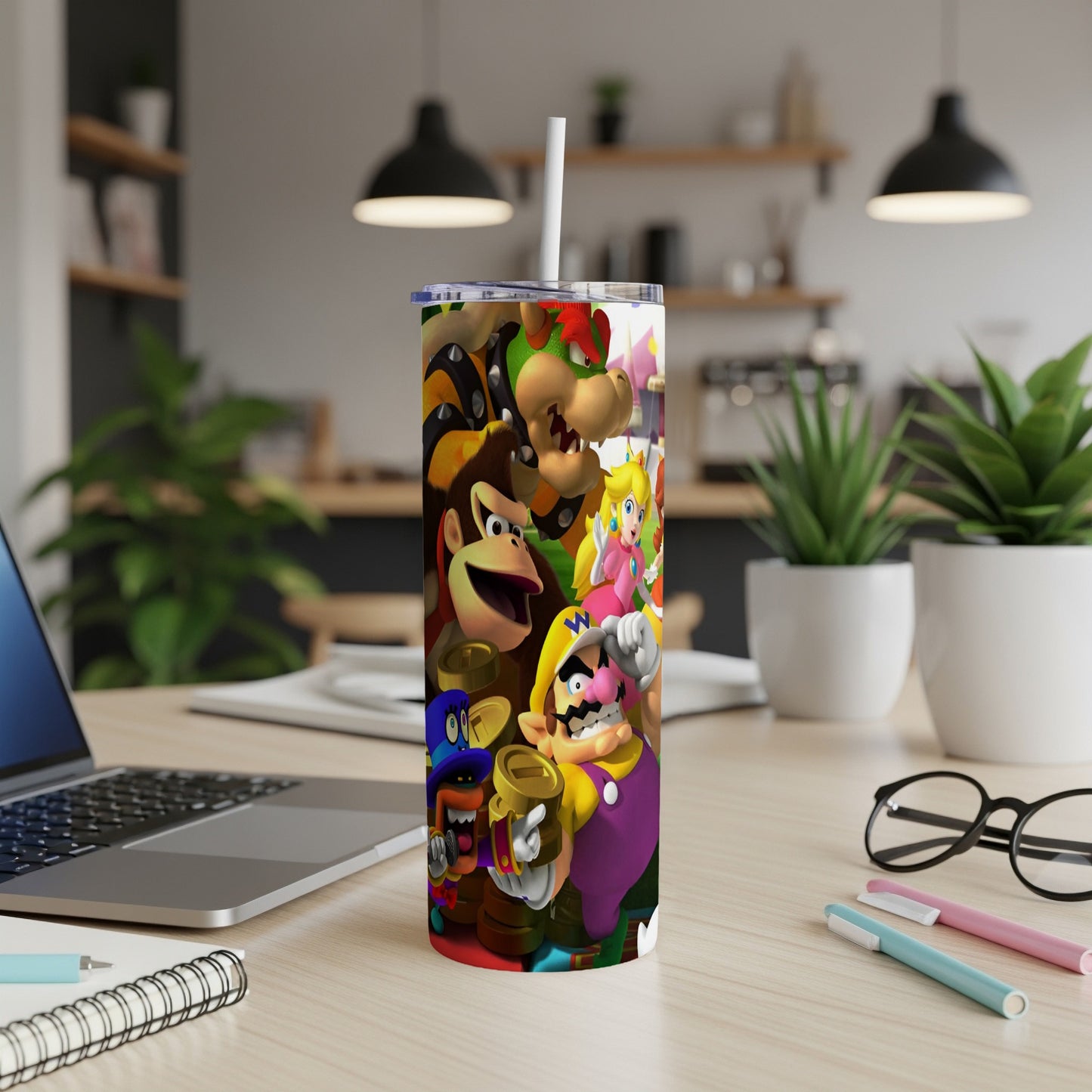 Super Mario characters, including Mario, Luigi, Peach, Bowser, Donkey Kong, and Wario, on a tumbler.