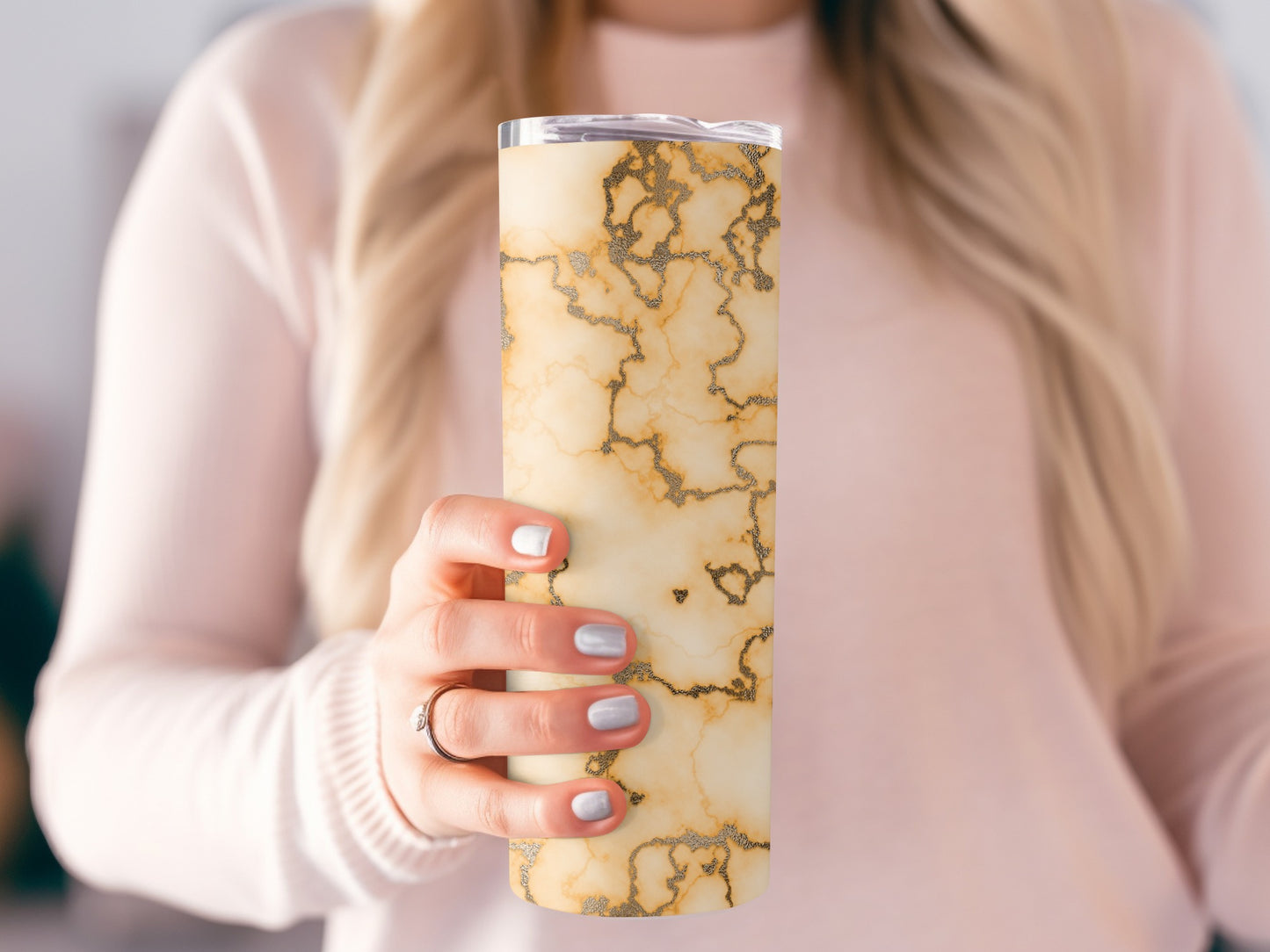 Golden Veins Marble Swirls Design Pattern Decorative Tumblers