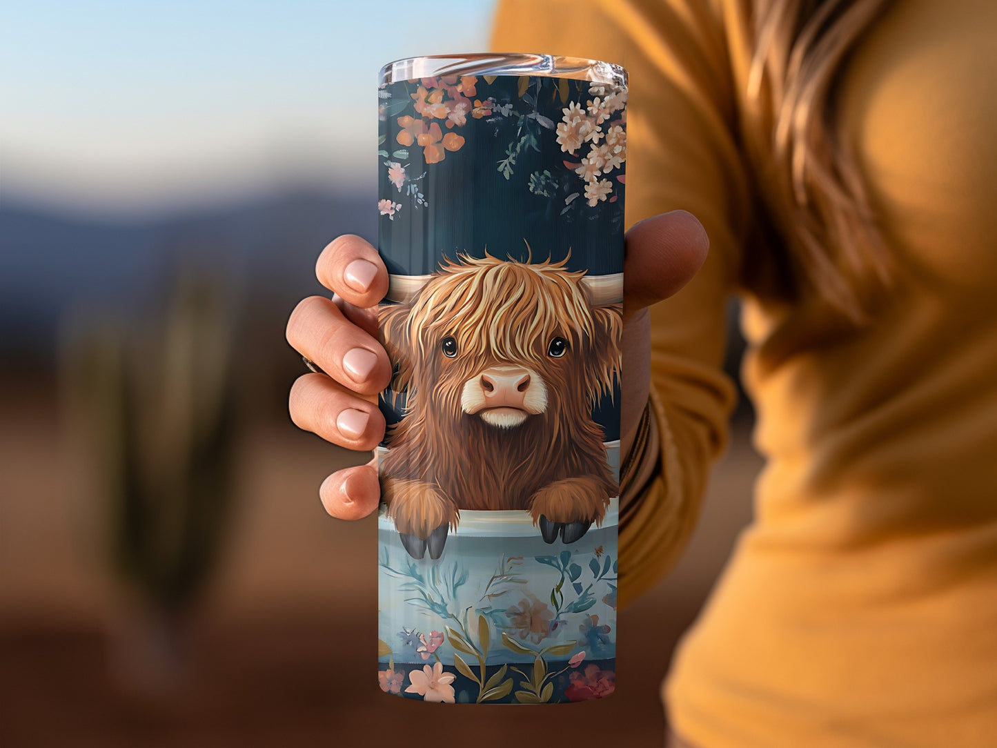 Cute Highland Cow Design Floral Pattern Tumbler