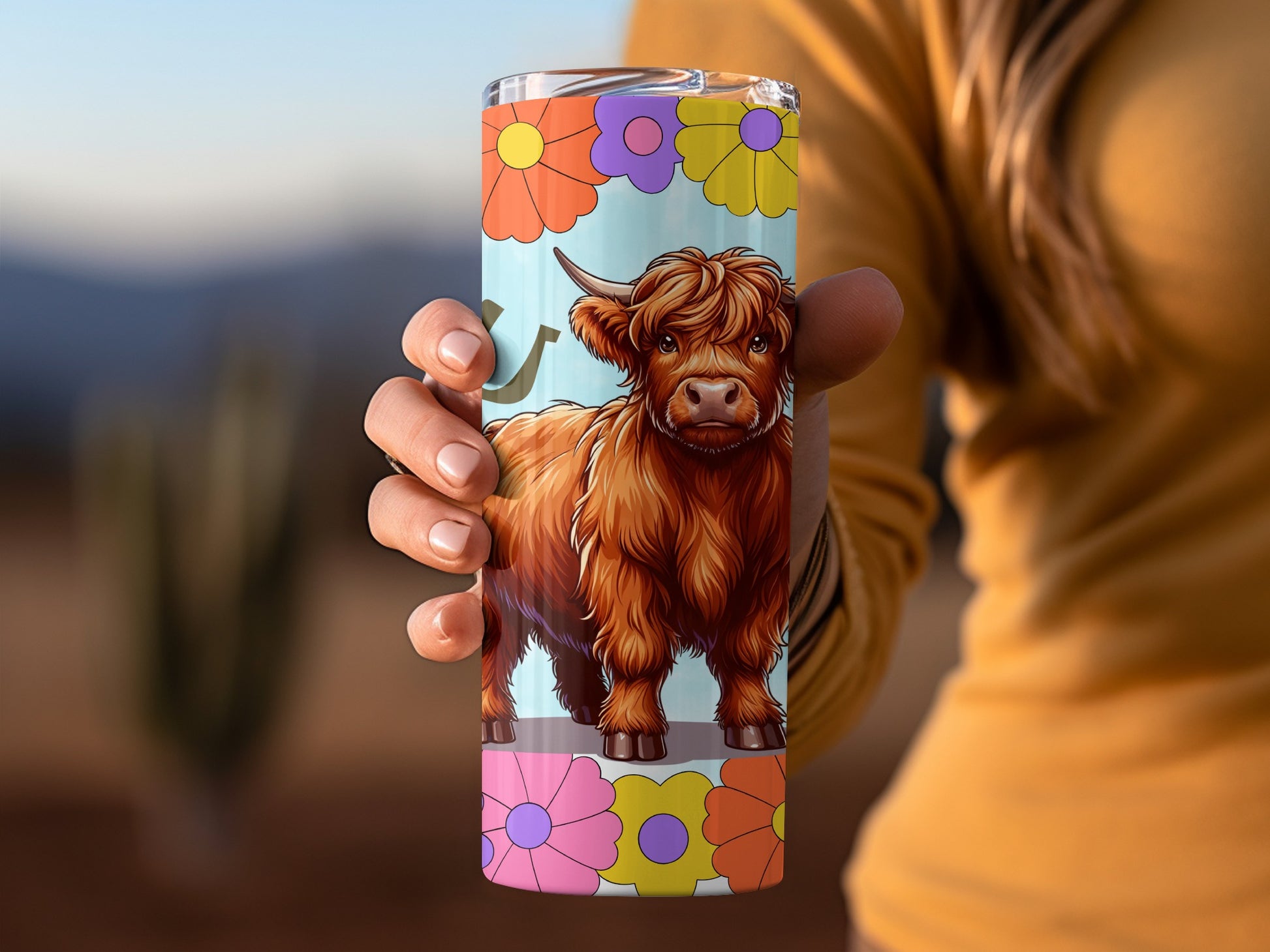 Cute Highland Cow Floral Design Tumbler for Beverages