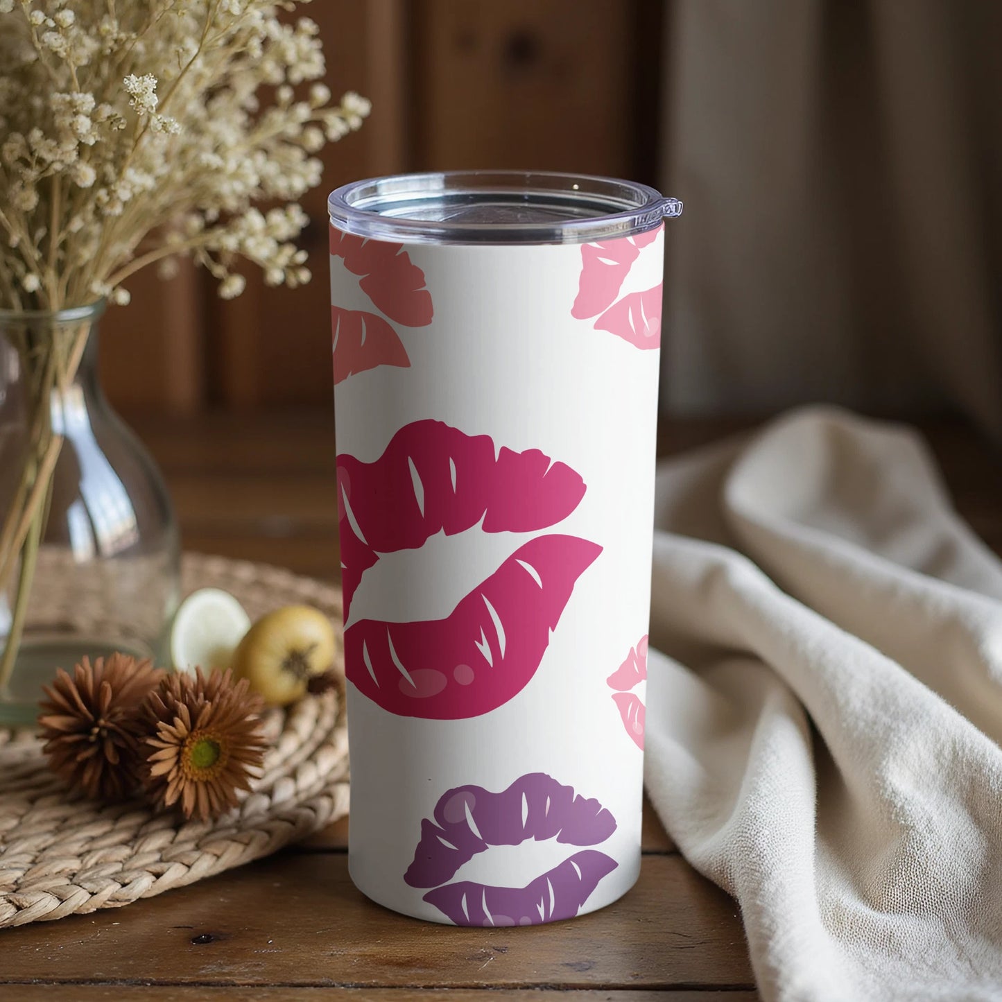 Multiplying Kiss Lips Pattern Insulated Tumbler