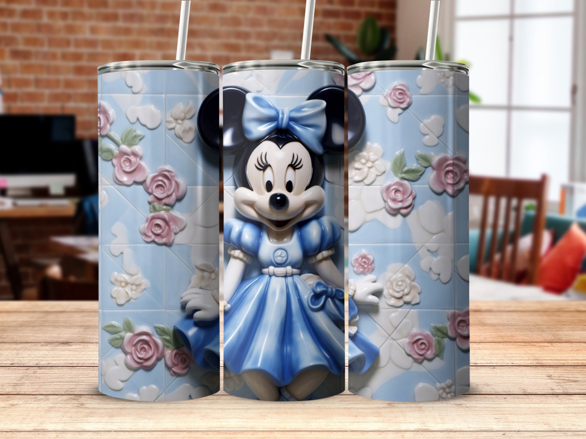 Charming Blue Minnie Mouse Flower Pattern Tumbler