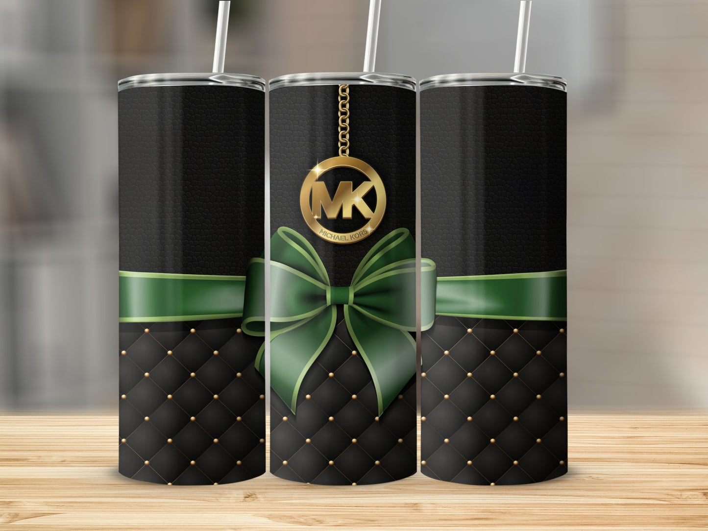 Elegant Black and Green Tumbler with Gold Pendant Design