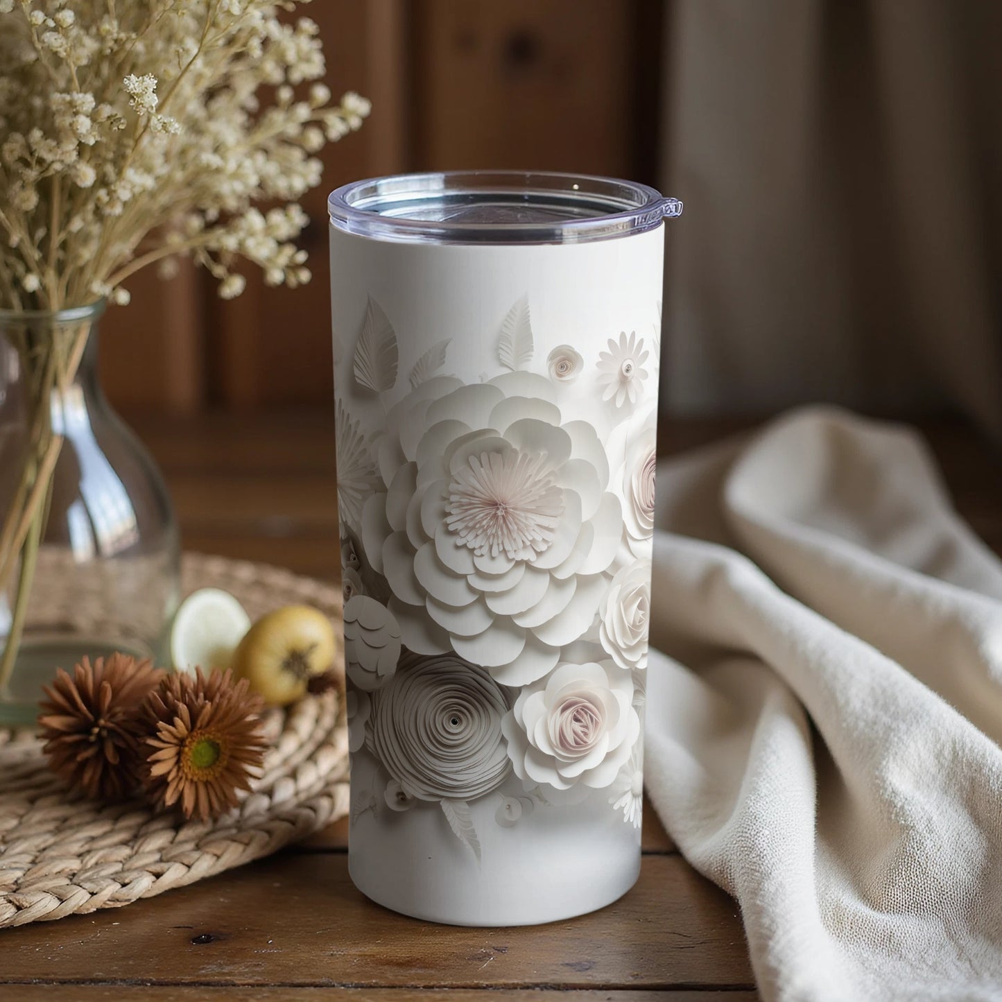 Elegant Floral Design Insulated Tumbler Cup