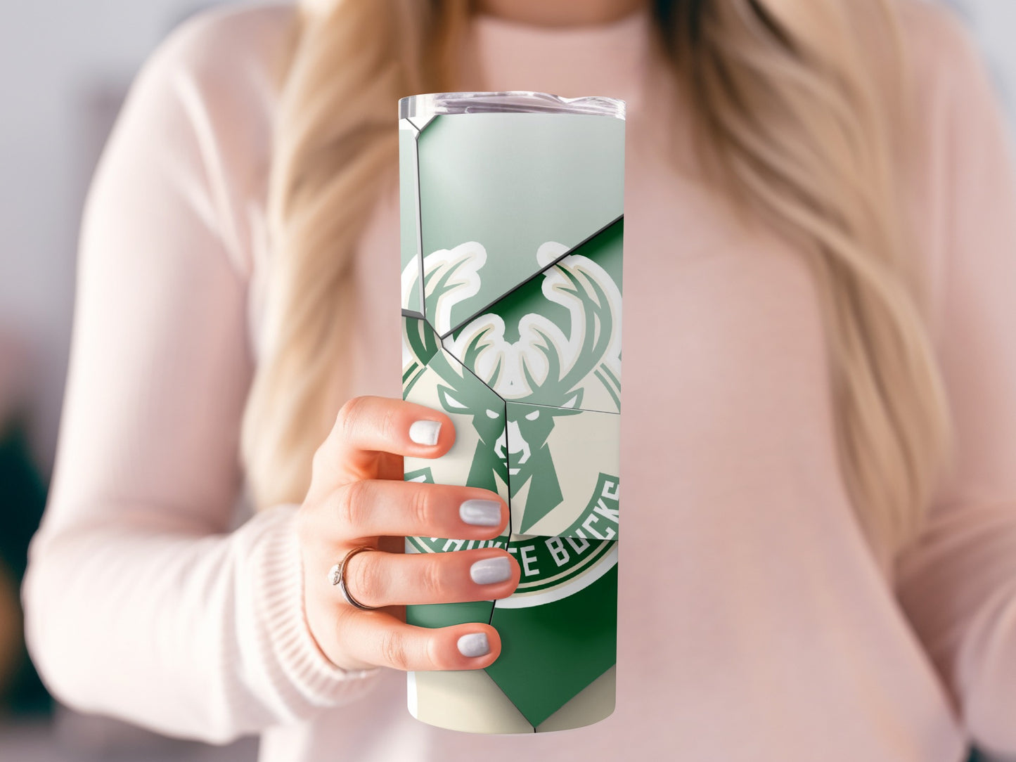 Milwaukee Bucks NBA Shattered Glass Design Team Logo Tumblers