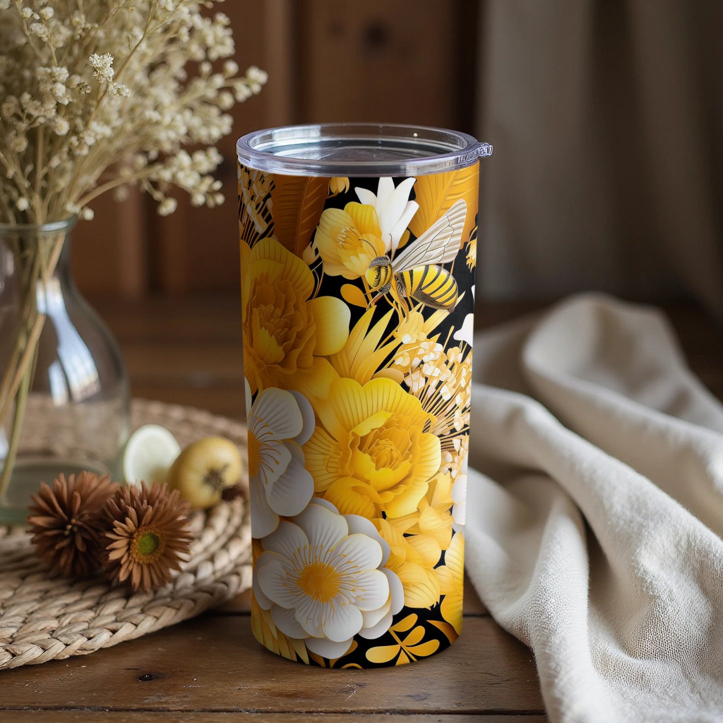Bright Floral Travel Mug with Elegant Design