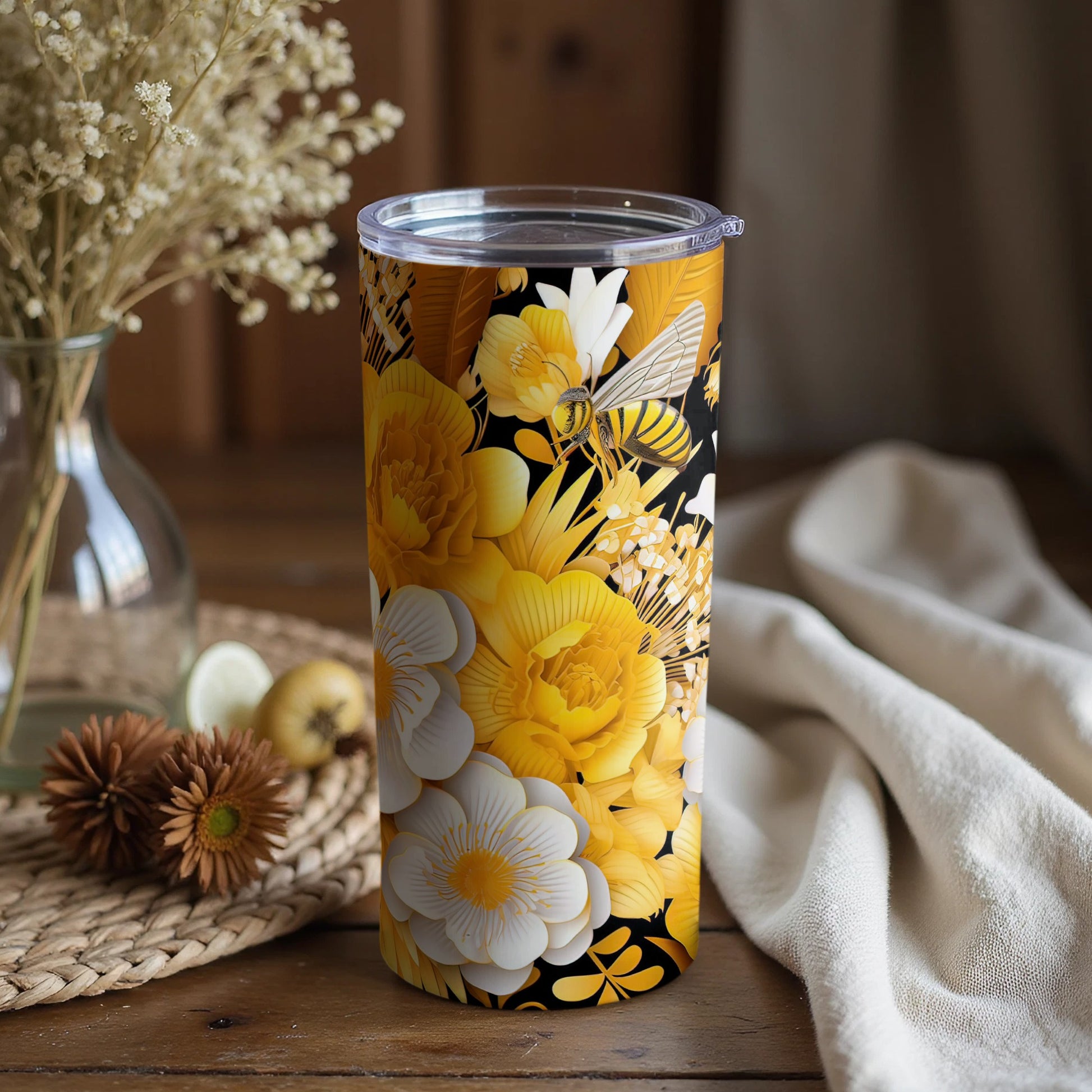 Bright Floral Travel Mug with Elegant Design