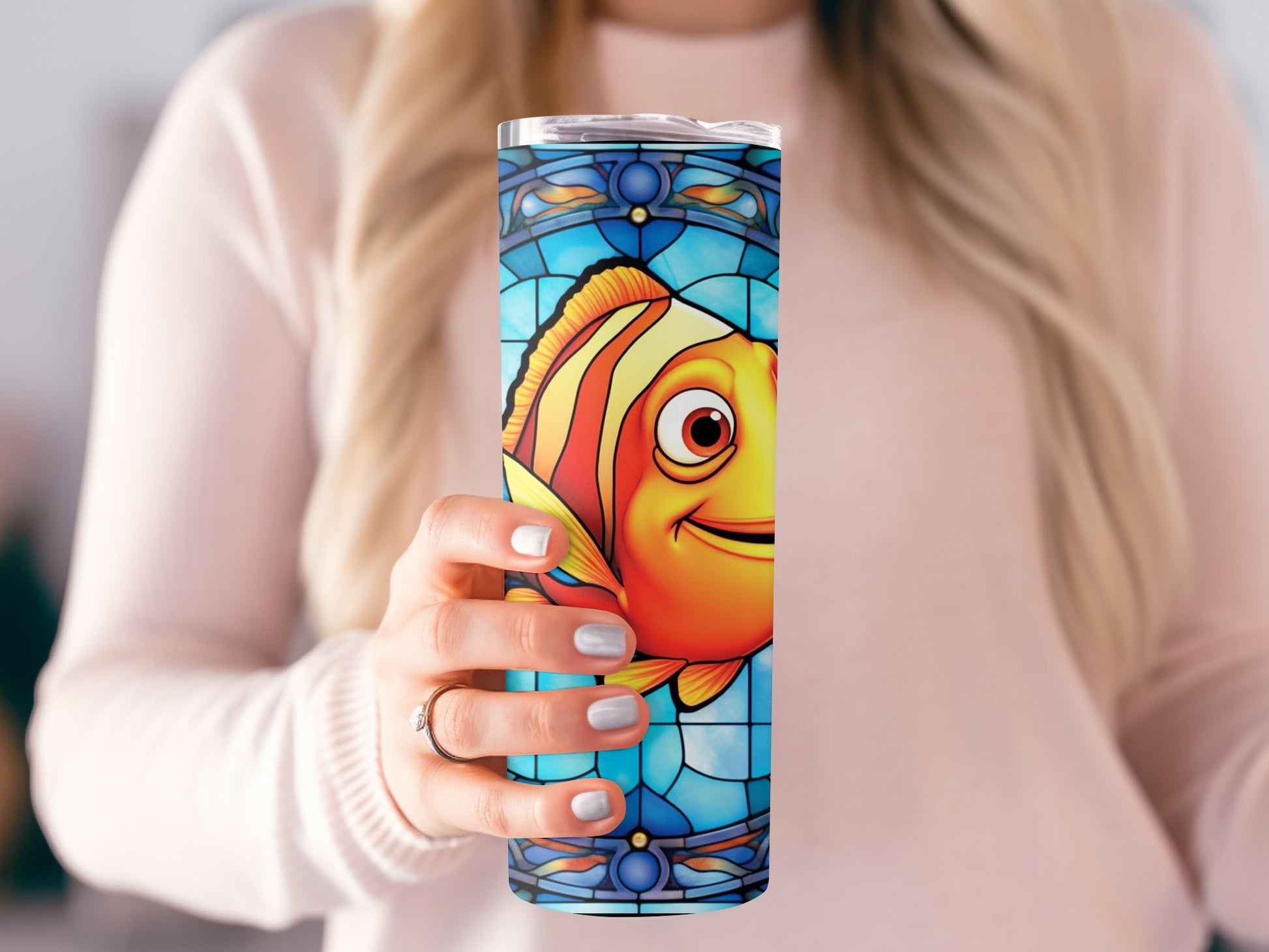 Vibrant Fish Design Insulated Travel Mug for Beverages