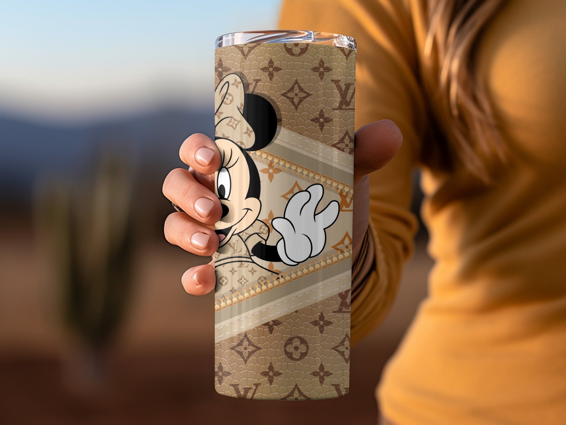 Stylish Insulated Tumbler with Cartoon Character Design