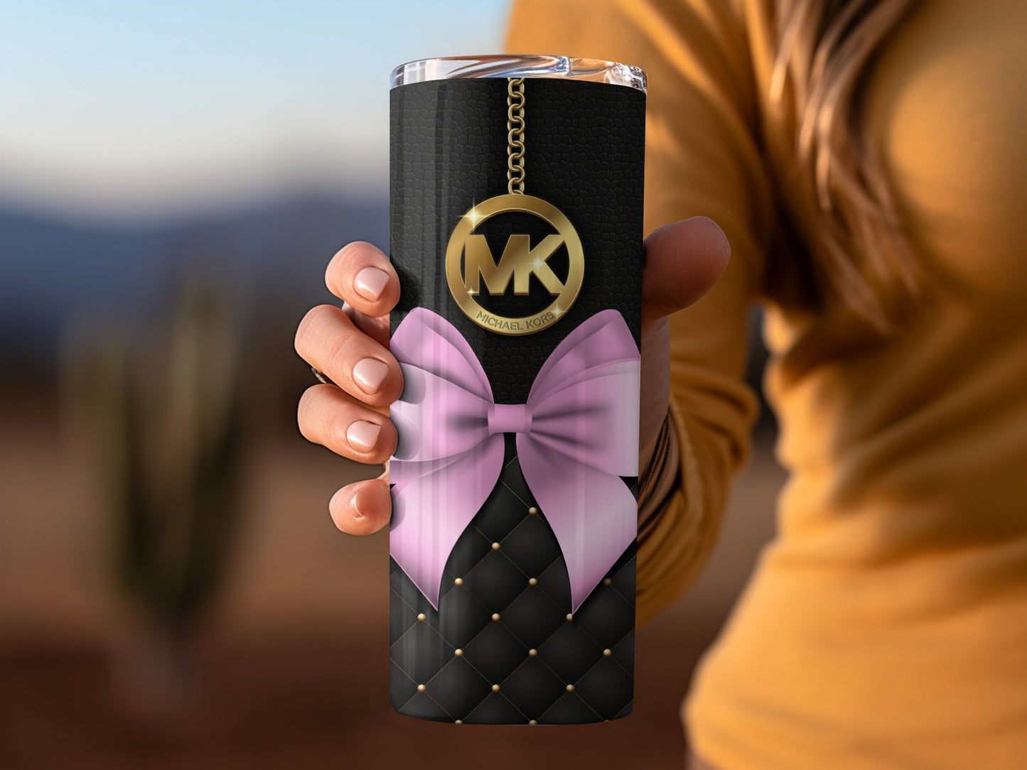 Elegant Quilted Tumbler with Pink Bow and Gold Charm