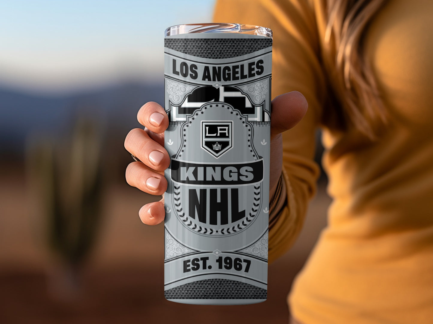 Los Angeles Kings NHL Vintage Style Art Tumbler