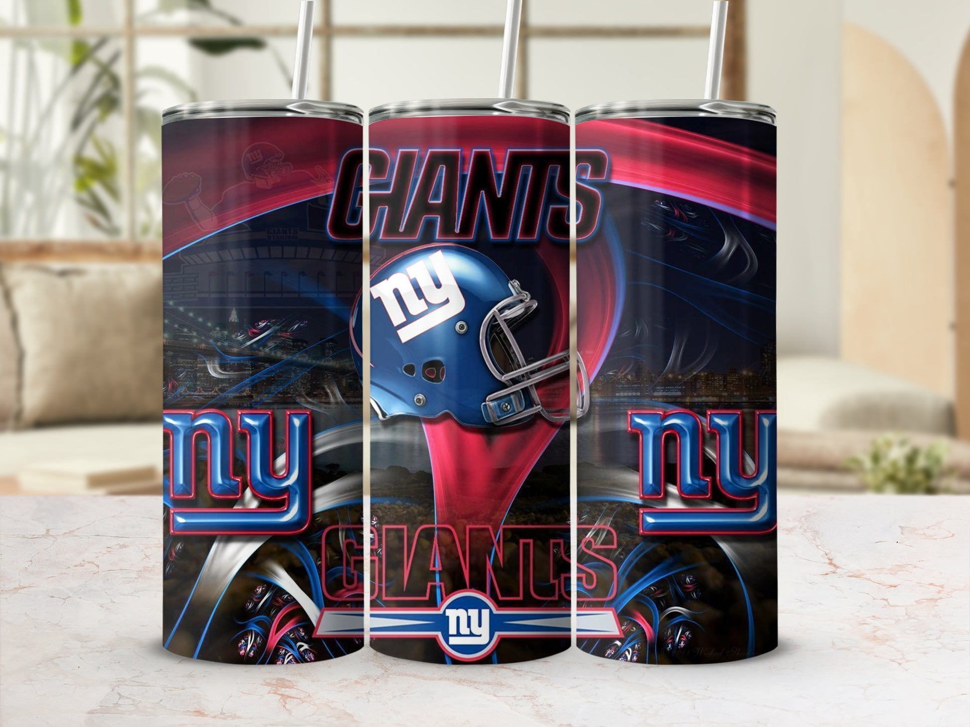 New York Giants tumbler with helmet and stadium graphics.