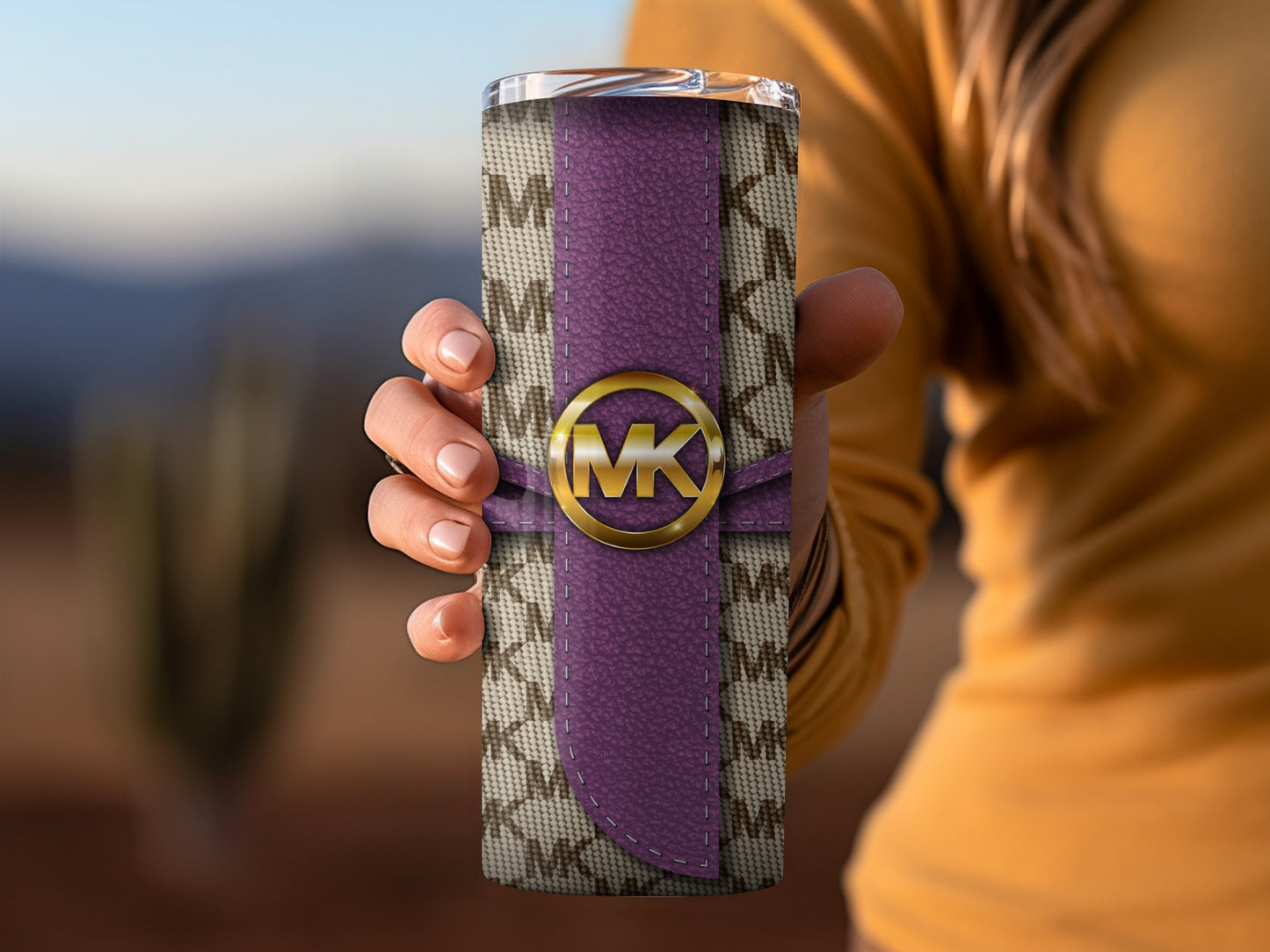 Stylish Insulated Tumbler with Purple Accent Design