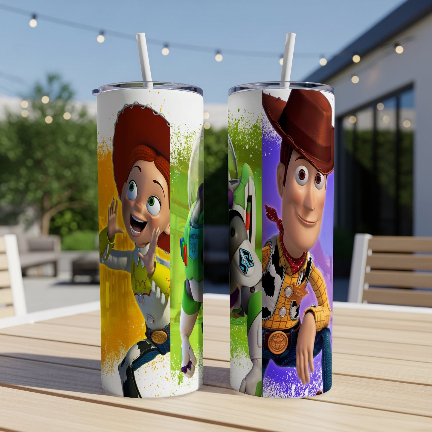 Toy Story characters Jessie and Woody on two tumblers with straws.