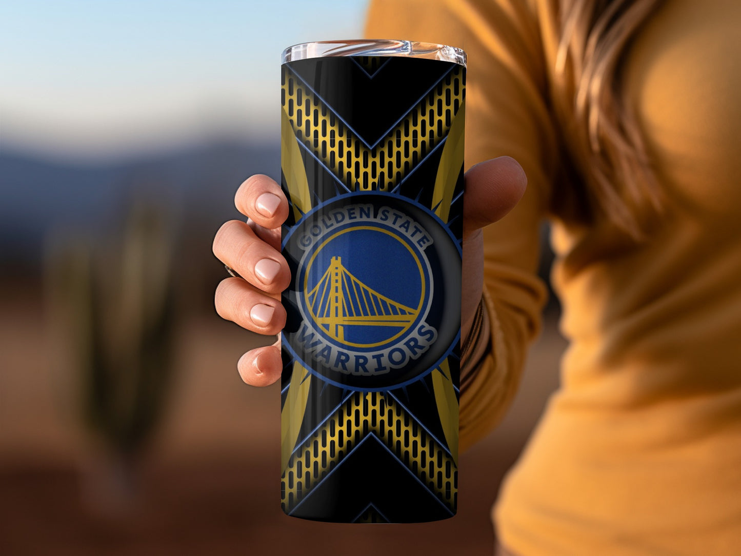 Golden State Warriors Emblem on Abstract Pattern Tumblers