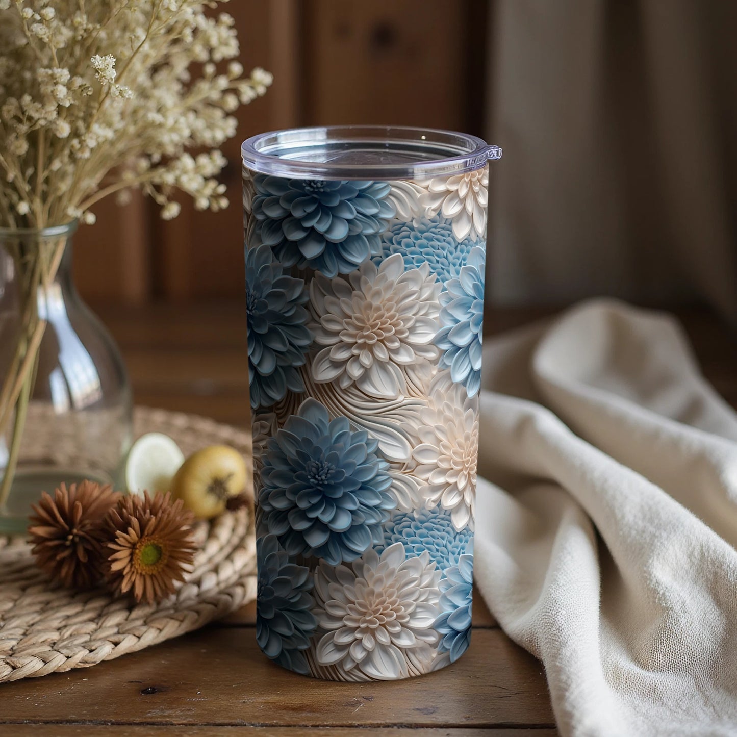 Elegant Blue and White Floral Design Tumbler