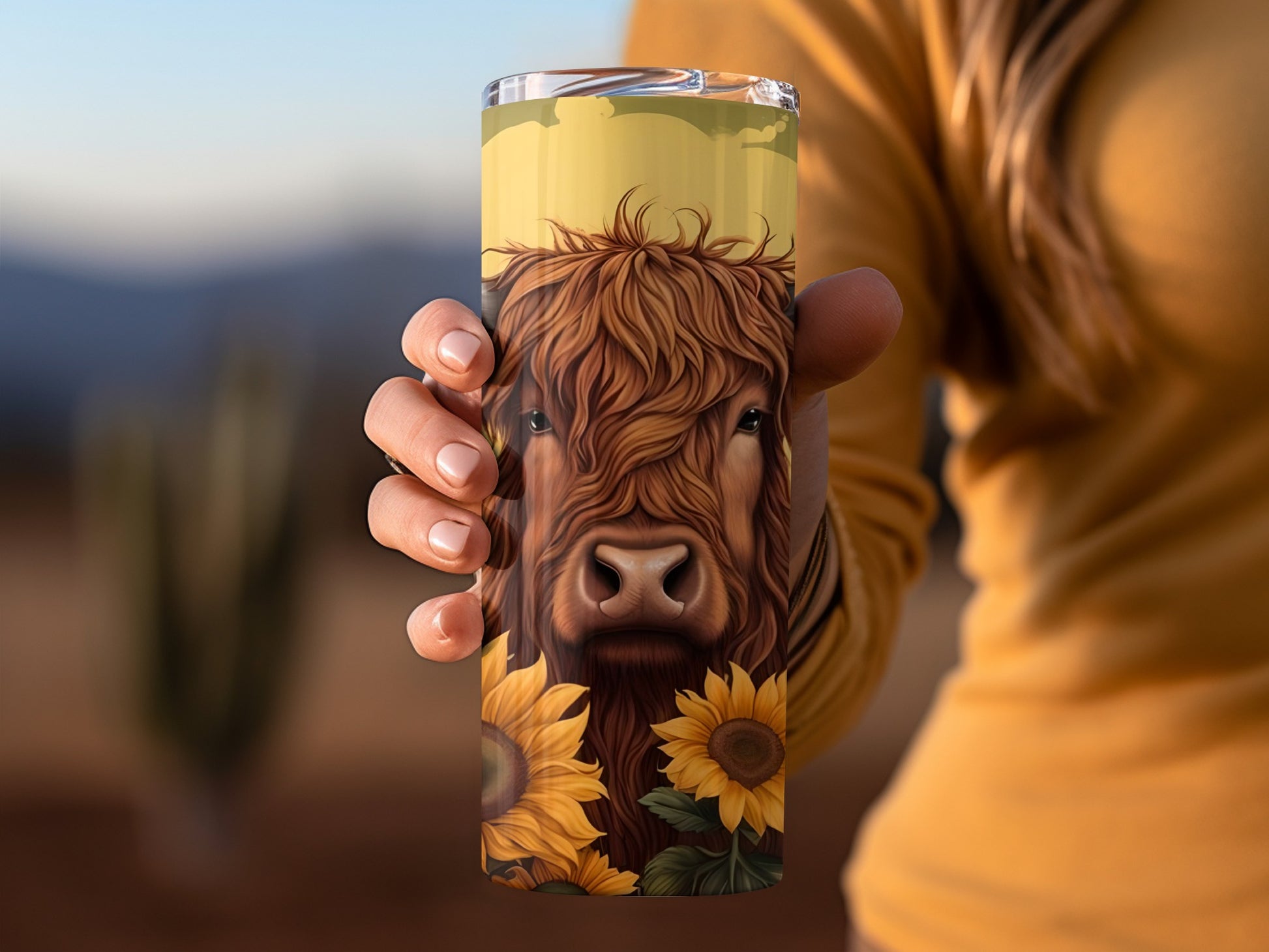 Highland Cow and Sunflowers Design Vacuum Tumbler