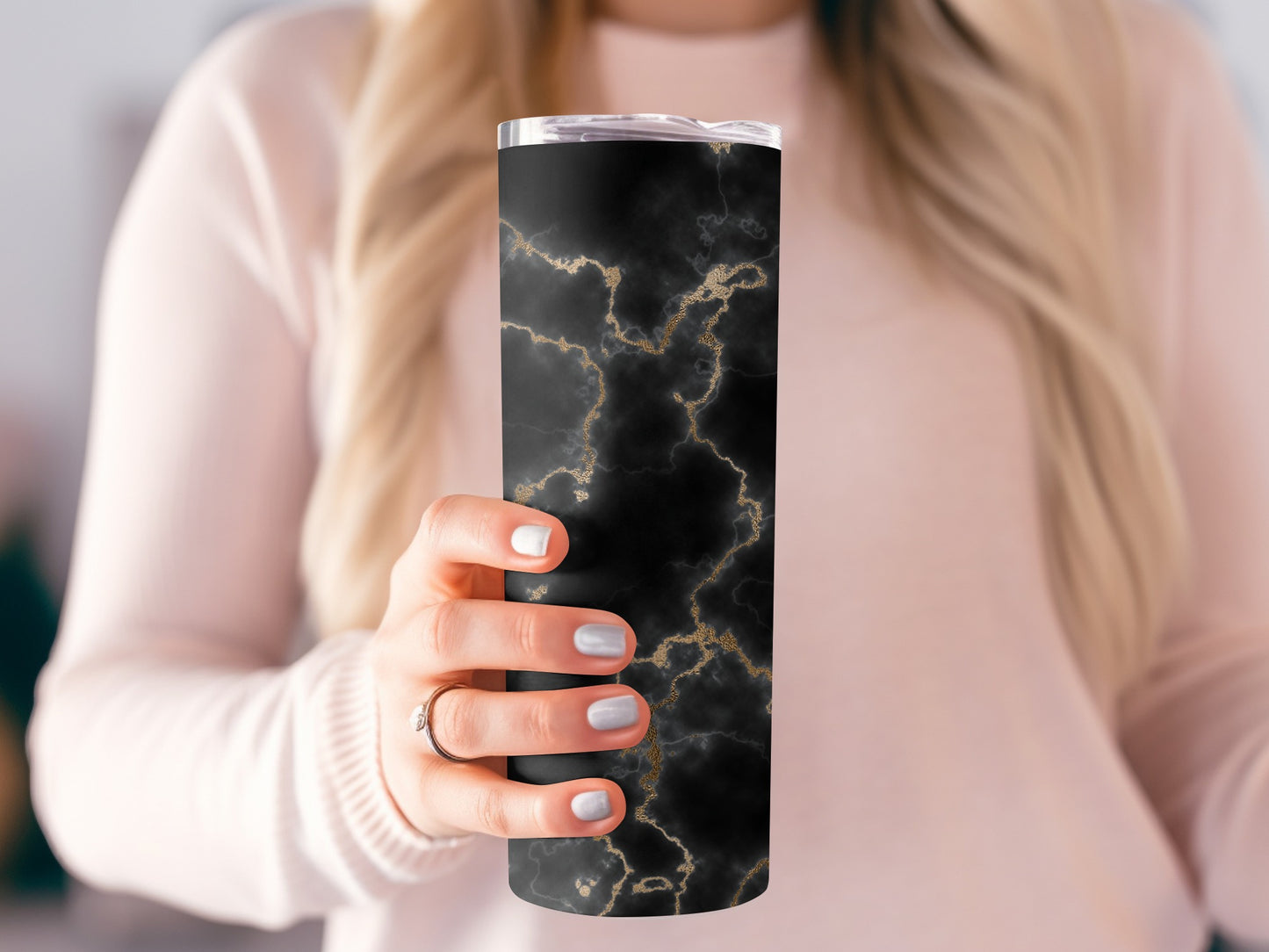 Stunning Black Golden Accent Design Pattern Tumblers
