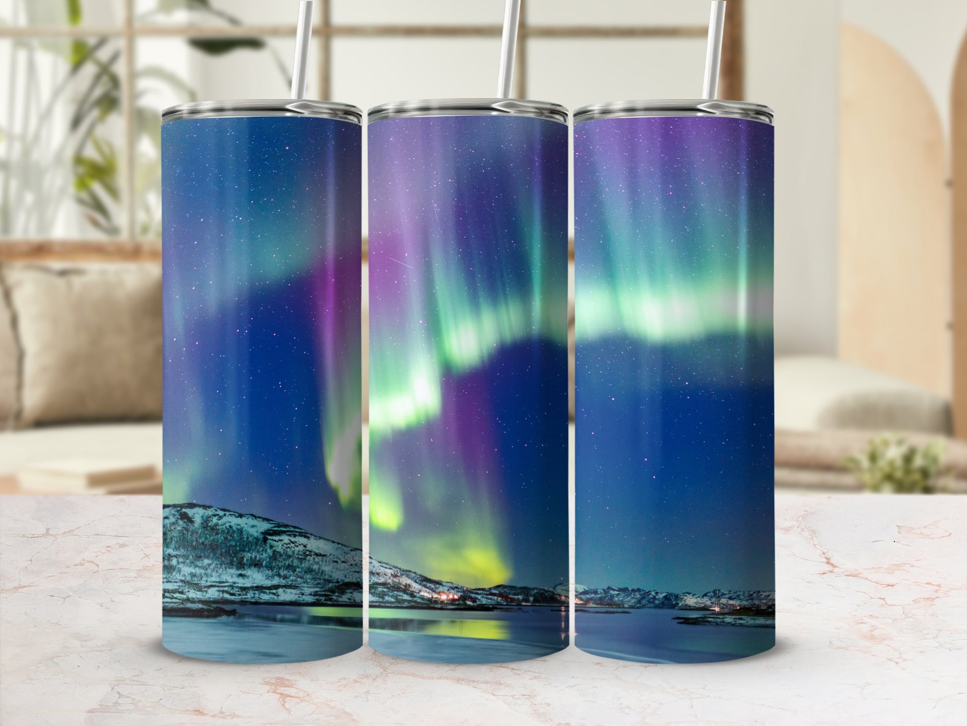 Stunning Northern Lights Design Insulated Drinkware