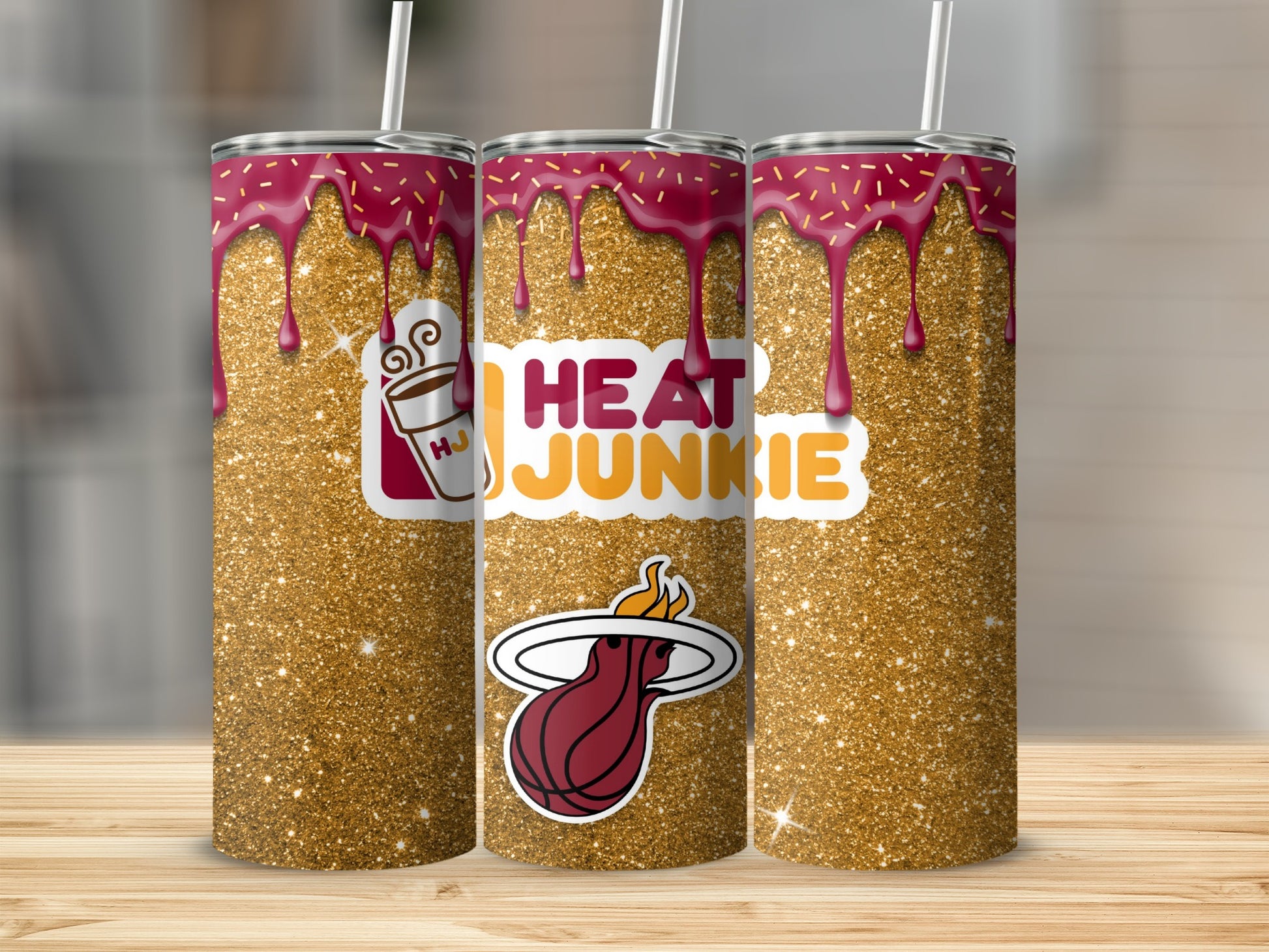 Heat Junkie Golden Sparkle Tumbler with Straw Design