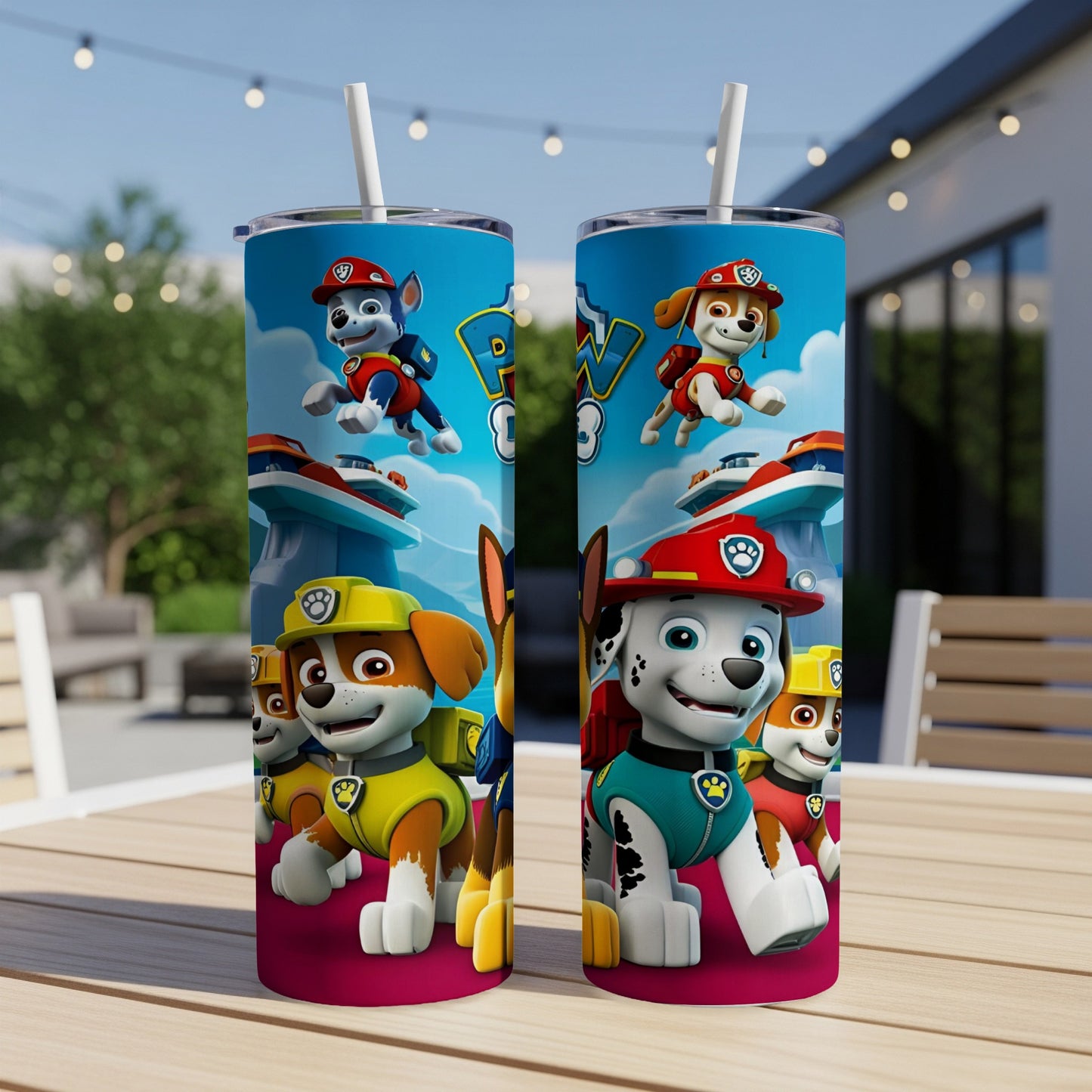 Paw Patrol characters Ryder and Chase on blue and red cups.