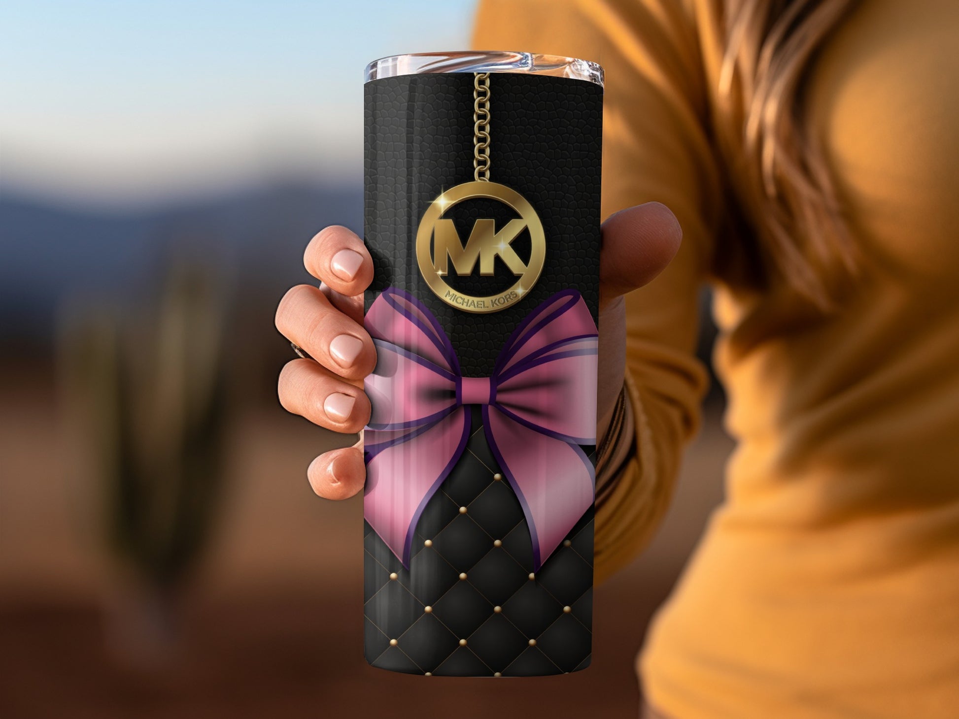 Elegant Black and Pink Bow Design Tumbler Cup